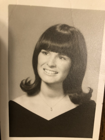 Gloria Kush's Classmates profile album