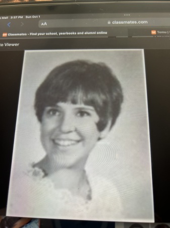 Phyllis Craven's Classmates profile album