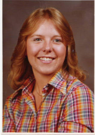 Linda Hyde's Classmates profile album