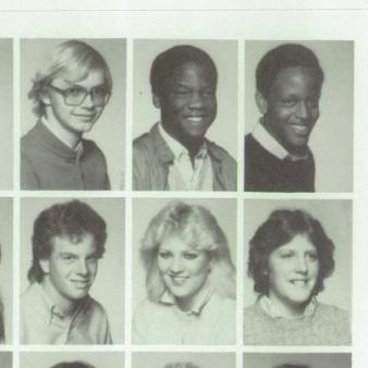 Michael Jones' Classmates profile album