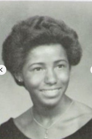 Sandra Oliver's Classmates profile album