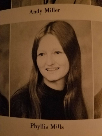 Phyllis Landers' Classmates profile album