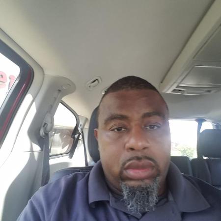 Glenn Sneed's Classmates® Profile Photo