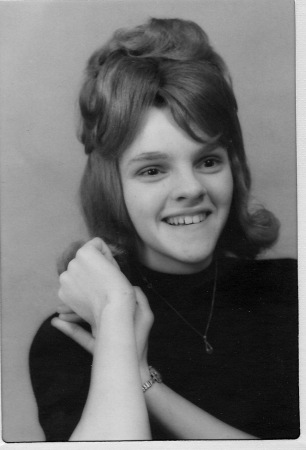 Diane Ellis' Classmates profile album