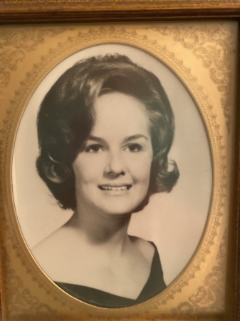 Iris Winters' Classmates profile album