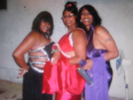 cousin phia, nana, and Bff pam