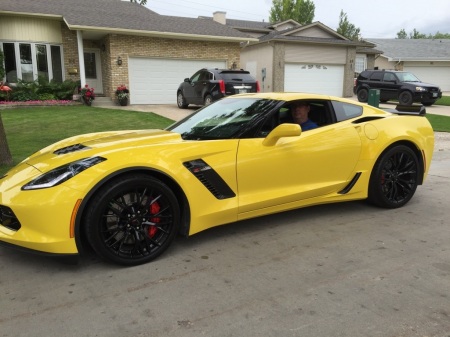 2016 Corvette Z06 - Corvette Racing Yellow