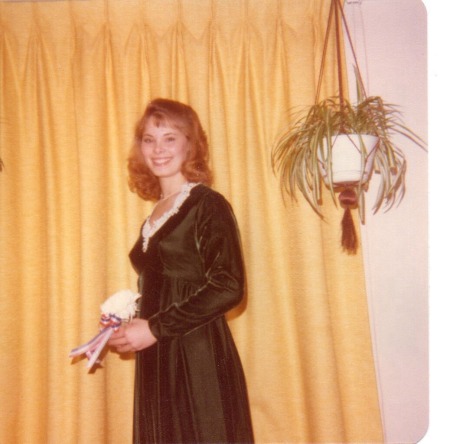 Peggy Messer's Classmates profile album