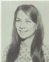 Lynda Sanders' Classmates profile album