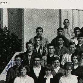Richard Deslauriers' Classmates profile album