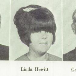 Linda  Hewitt's Classmates® Profile Photo