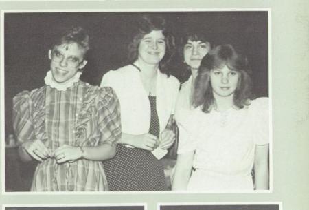 Diane Lynch's Classmates profile album