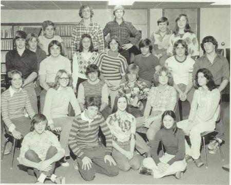 Lynne Bain's Classmates profile album