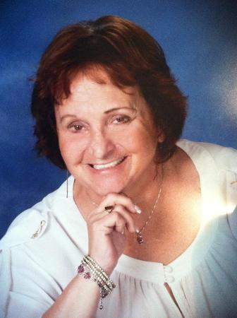 maureen york's Classmates® Profile Photo