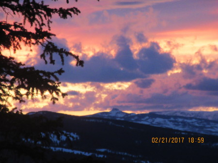 sunset at Eiseman Hut