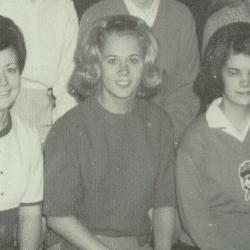 Roberta Robinson's Classmates profile album