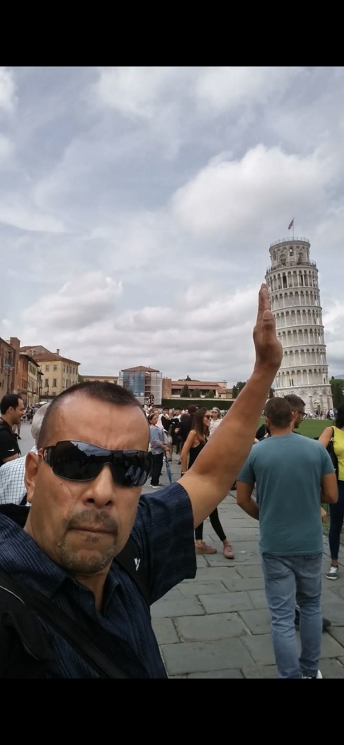 Leaning tower of Pisa Florence Italy 🇮🇹 2017