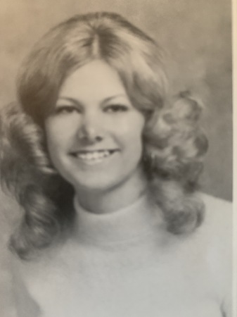 Donna Burnett's Classmates profile album