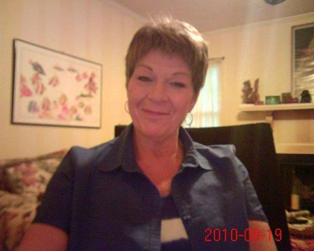 Linda Brookover's Classmates® Profile Photo