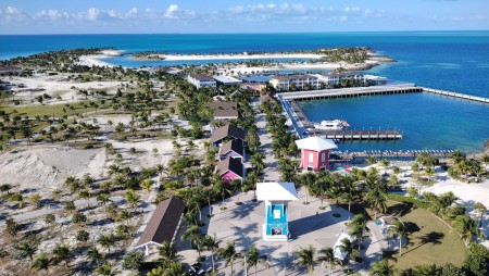 A VIEW OF THE OCEAN CAYE IN THE BAHAMAS 