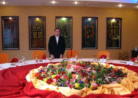 Mayor Sheckler at China banquet in his honor