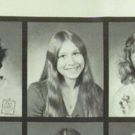 rhonda moe's Classmates profile album