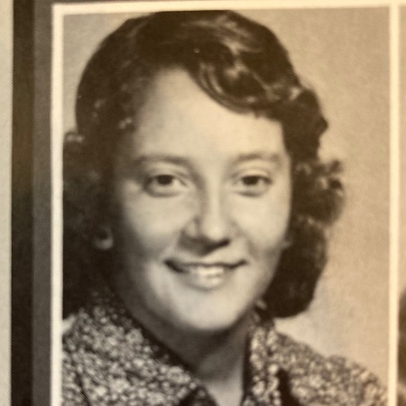 Roxane Kowalski's Classmates profile album