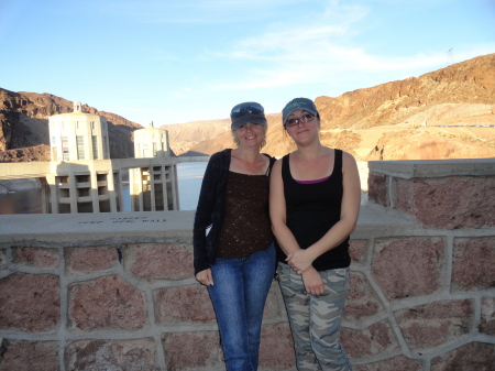 Jenny and I at the Hoover Dam 