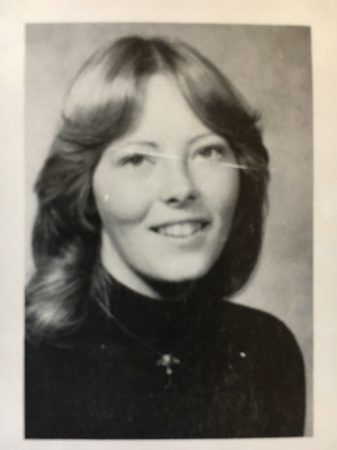 Shari Nolan's Classmates profile album