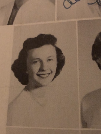 Carla Sue Kingery Holcomb's Classmates profile album