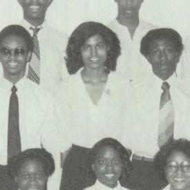 Lynda Holiday Lawrence's Classmates profile album