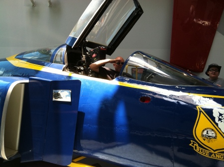 me blue angels f 18 go navy