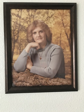 Linda Davidson's Classmates profile album