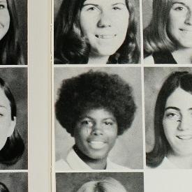 LaRonda Lewis' Classmates profile album