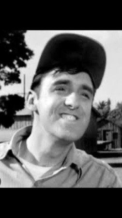 Gomer Goofus's Classmates® Profile Photo