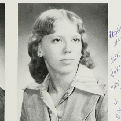 Linda Rogers' Classmates profile album