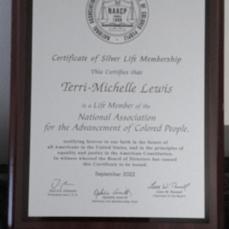 Terri-Michelle Lewis's Classmates® Profile Photo