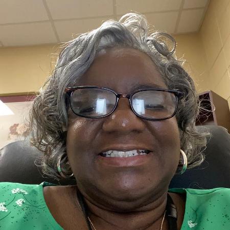 yolanda rabb's Classmates® Profile Photo