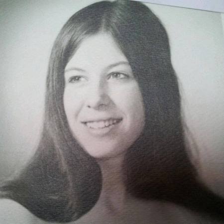 Bonnie Schwam's Classmates profile album