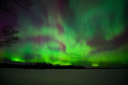 NORTHERN LIGHTS 