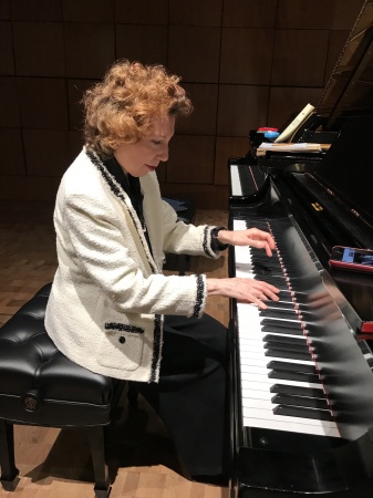 Playing on Horowitz”s piano at Steinway Hall 