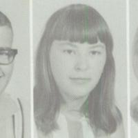 Linda Marsch's Classmates profile album