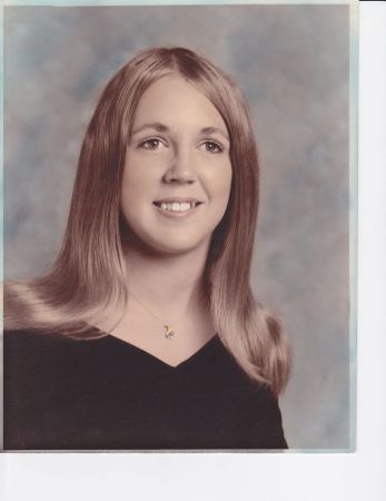 Dianne Watts' Classmates profile album