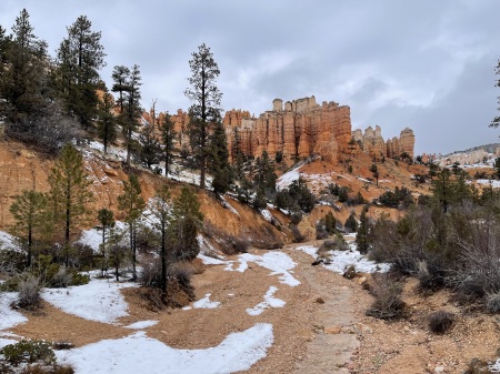 Mossy Cave Trail - Bryce Canyon 