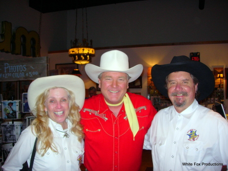 Barb & R.D with Roy Rogers Jr. (Dusty)
