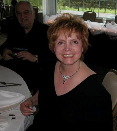 Sue Hetherington's Classmates® Profile Photo