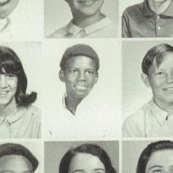 Tony Barggs' Classmates profile album