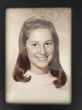 Elaine Lautzenheiser's Classmates profile album