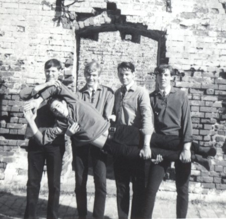 The Detours photo session at Fort Pike (1966)