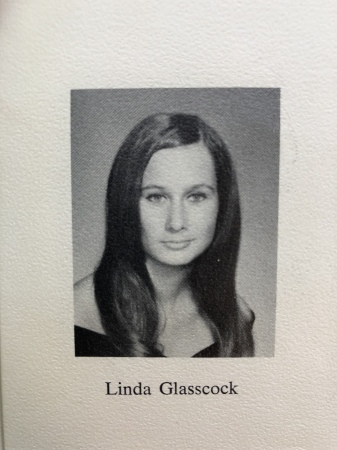Linda Lowe's Classmates profile album